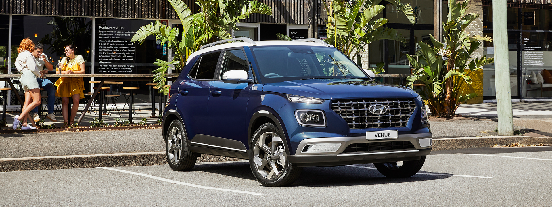Hyundai_Venue_Exterior_Hero_1920x720.png